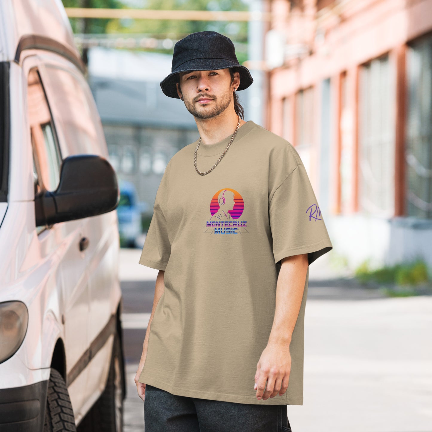 Oversized faded t-shirt-Montecruz Music Shop