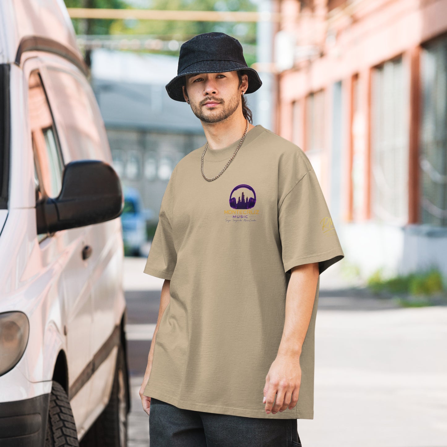 Oversized faded t-shirt-Montecruz Music Shop